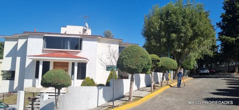 Casa en Valle Escondido, Zona Esmeralda